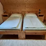 In - Balaton 18050 Ferienhaus *