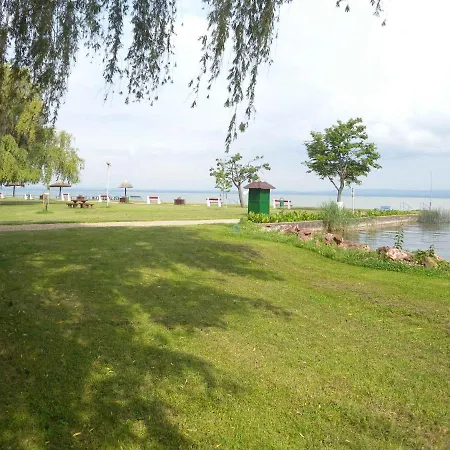 In Balatonbereny/balaton 18050 * Balatonberény