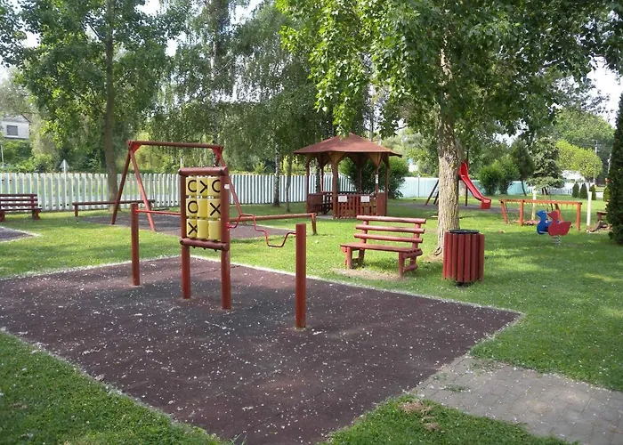 In - Balaton 18050 Балатонберень