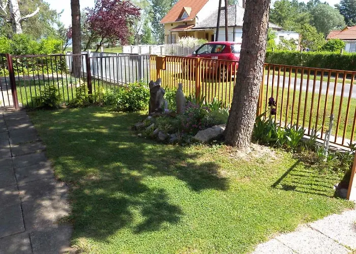 In - Balaton 18050 Дом отдыха