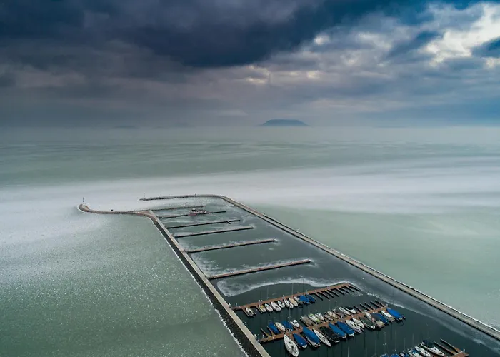 Дом отдыха In - Balaton 18050 Балатонберень